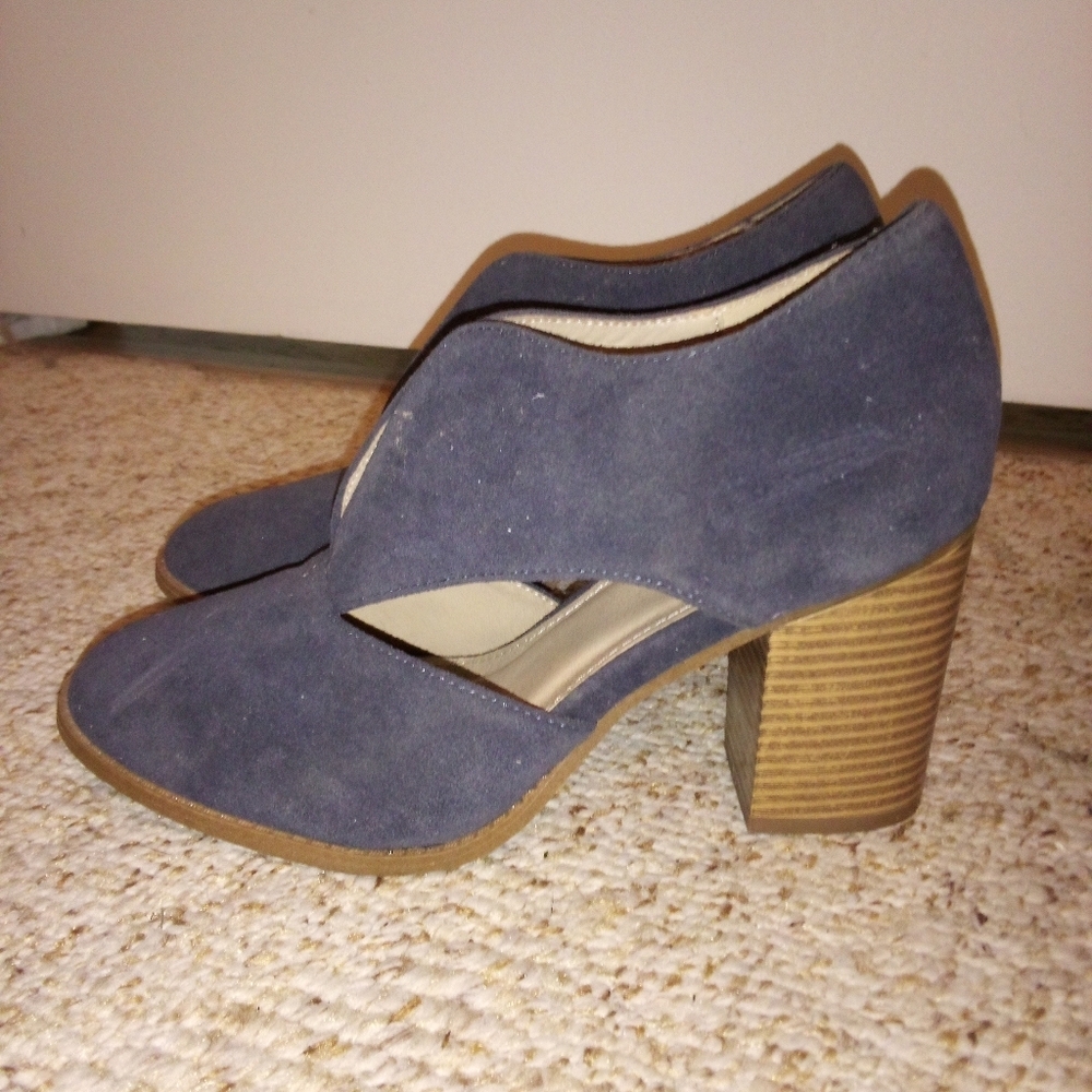 Mata ankle bootie women's size 8 euc